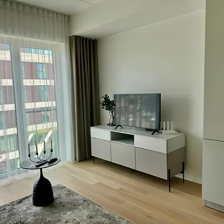 Apartment Lovely Noblessner Studio, Free Underground Parking! Tallinn